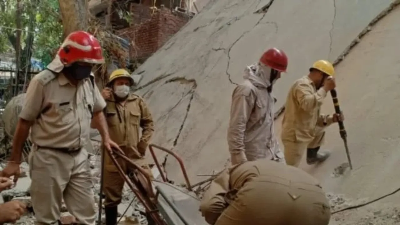 Building Under Repair Collapses In Delhi, 5 Feared Trapped