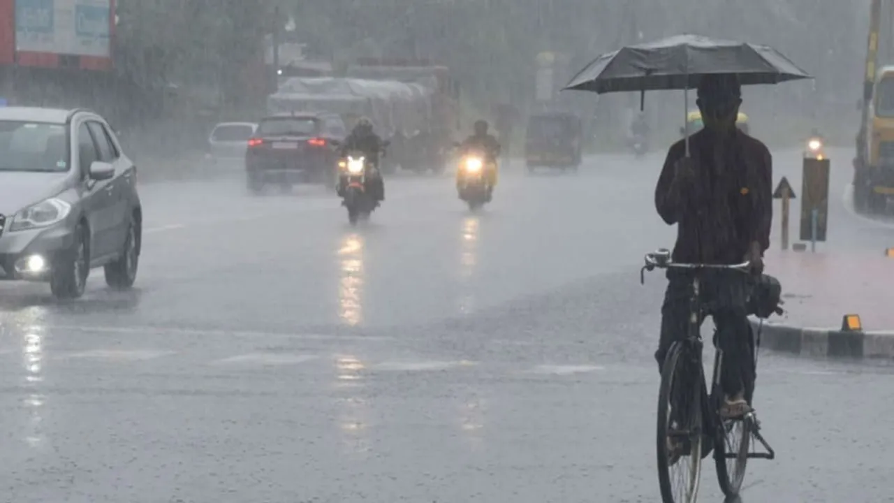 IMD Predicts Heavy Rainfall in Bengal and NE States Over Next 4 Days