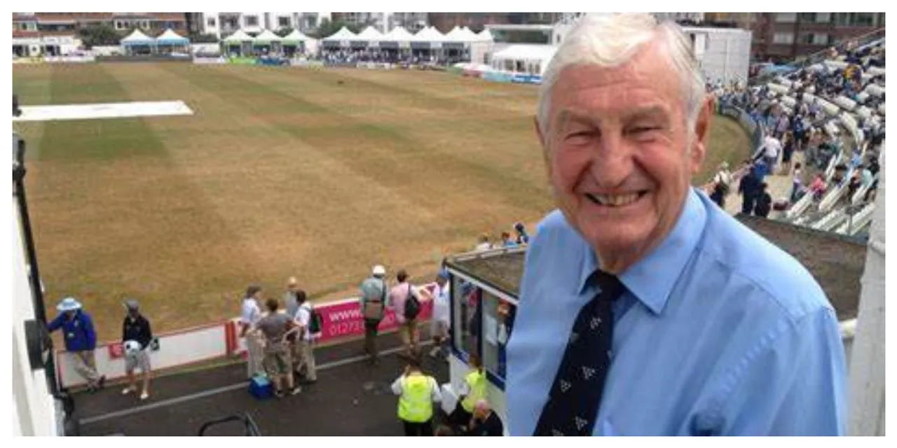 Former England Wicket-keeper Jim Parks Dies at 90