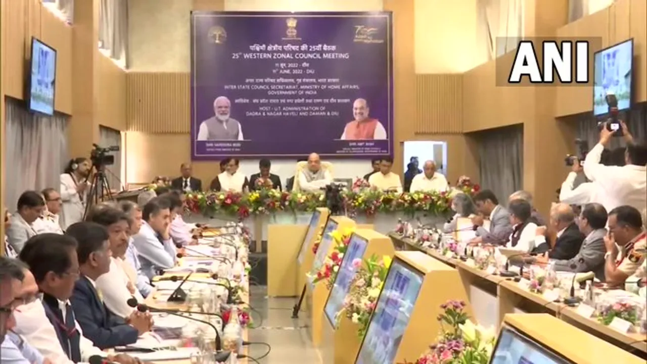 Amit Shah Chairs Western Zonal Council Meet