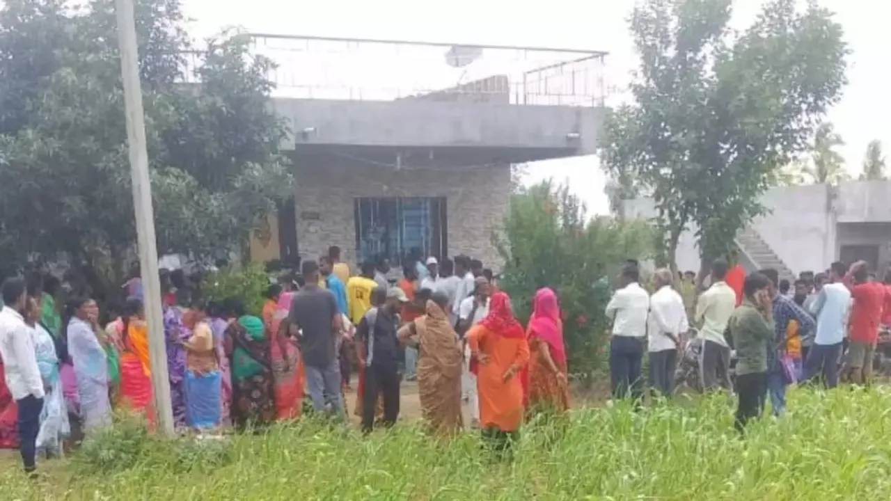 Nine Members of Family Found Dead In Maharashtra's Sangli