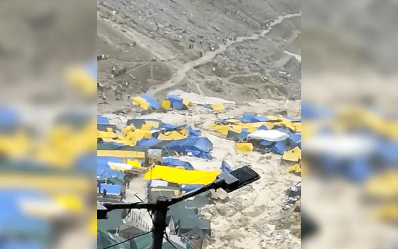 13 Dead In Cloud Burst Near Amarnath Cave, Several Missing