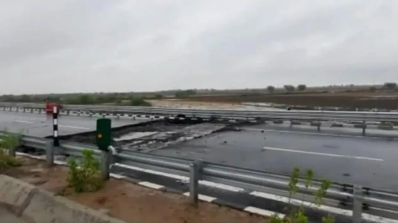 UP: Potholes On Bundelkhand Expressway Week After Inauguration By PM Modi