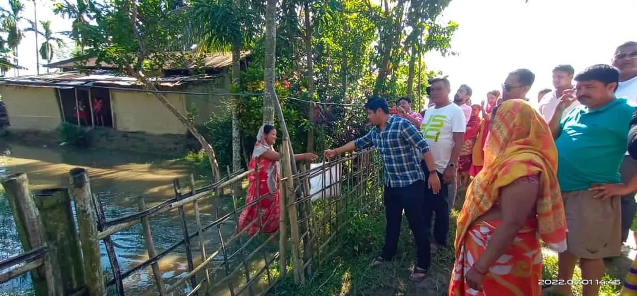 Assam: BJP MLA Visits Flood-Affected Areas of Naharkatia