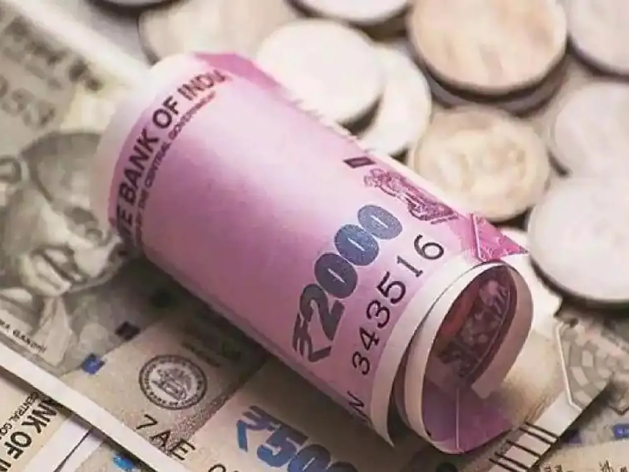 For First Time Ever, Rupee Hits Historical Low Of 80 Against Dollar
