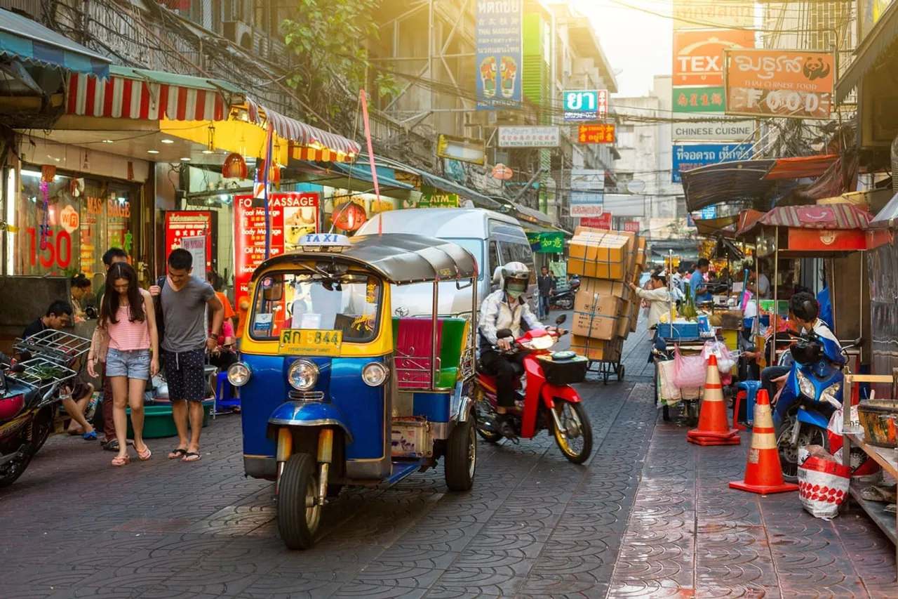 Thailand Extends Stay for Foreign Tourists as COVID-19 Eases