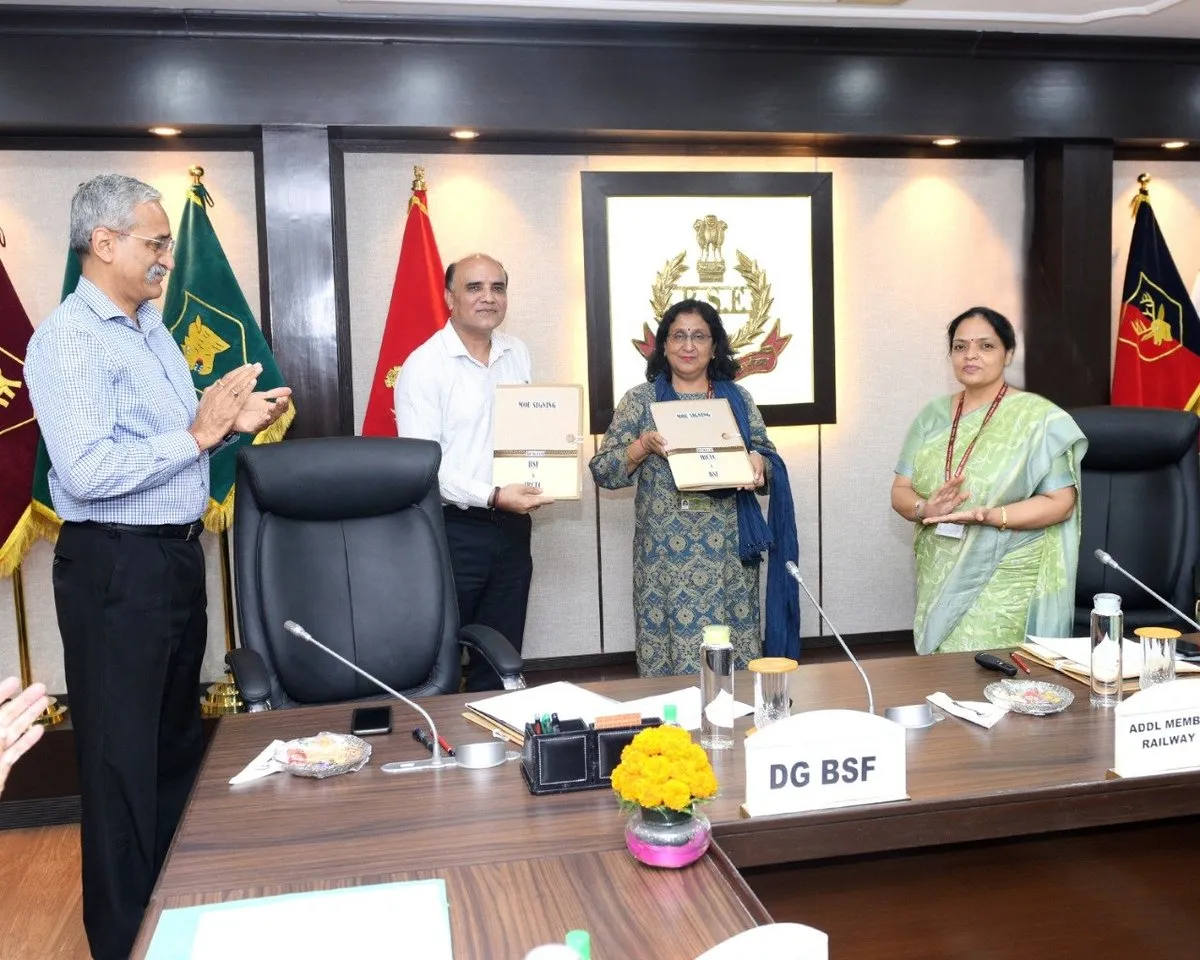 BSF Signs MoU with IRCTC to Ease E-Ticket Service