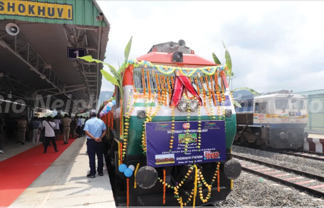 Neiphiu Rio Flags off Nagaland-Arunachal Train Service 