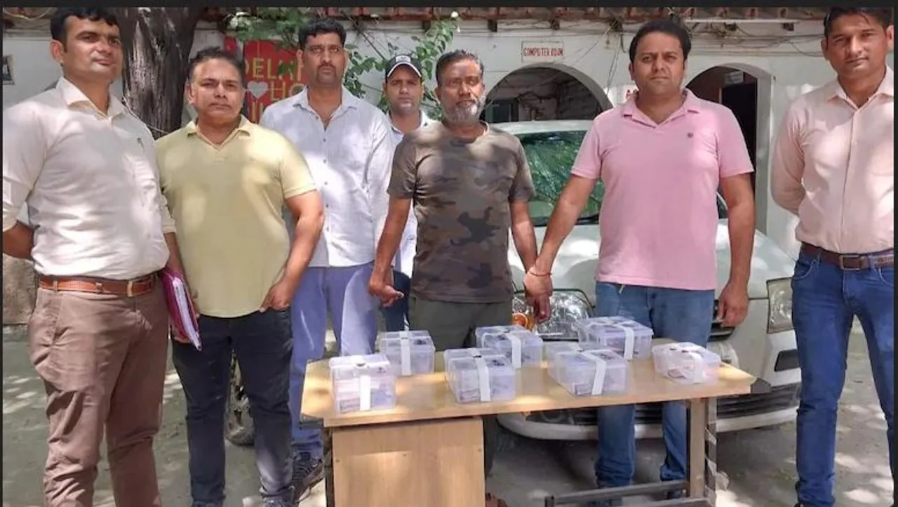 Delhi Police Nabs "India's Biggest Car Thief" 