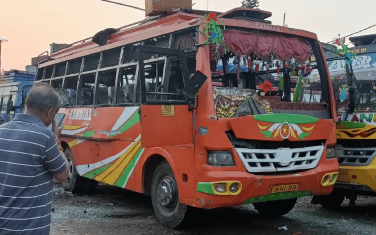 Mysterious Twin Bus Blasts Causes Panic Among J&K Citizens