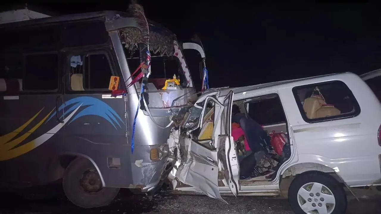 Madhya Pradesh: 11 Killed After Bus Collides with Car in Betul