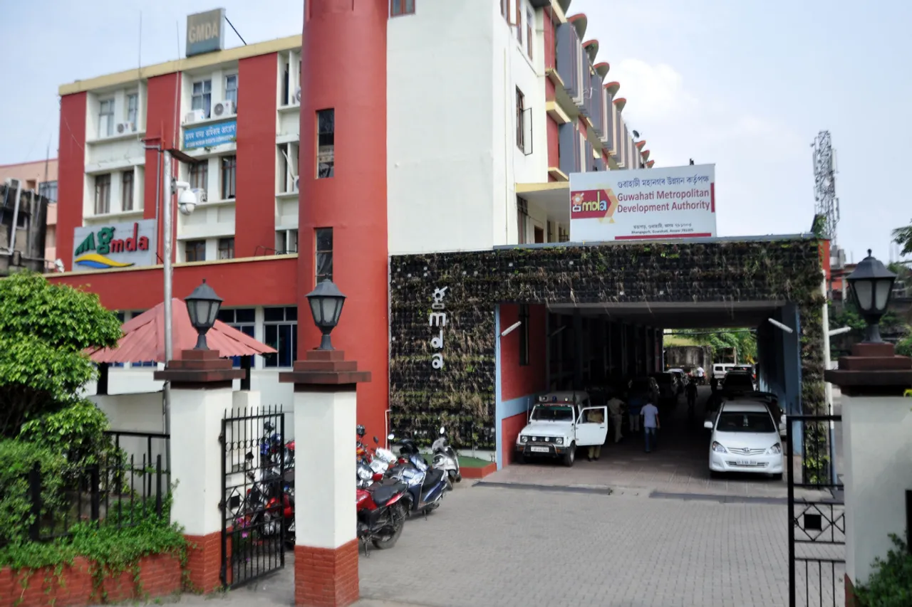 GMDA Seals Illegally Constructed Building in Fancy Bazar