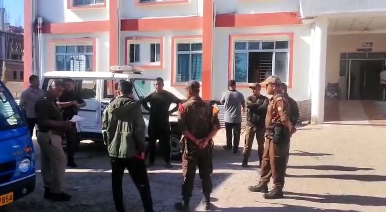 Assam Cop Shoots Colleague in Sonari, Surrenders