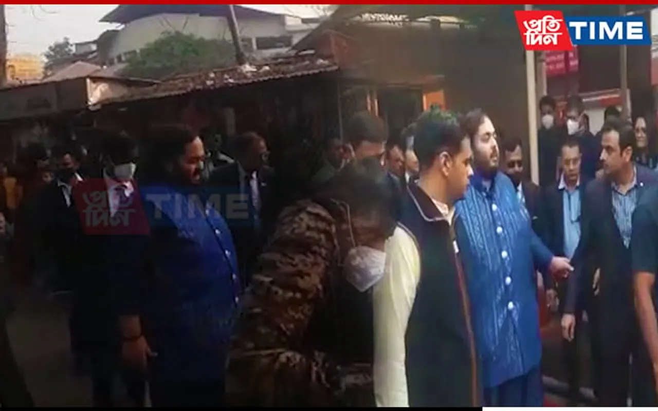 Anant Ambani Visits Kamakhya Temple in Guwahati