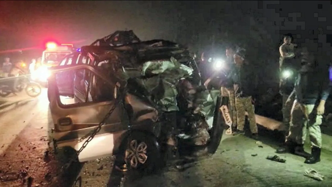 9 Killed After Car Collides with Truck in Mumbai-Goa Highway
