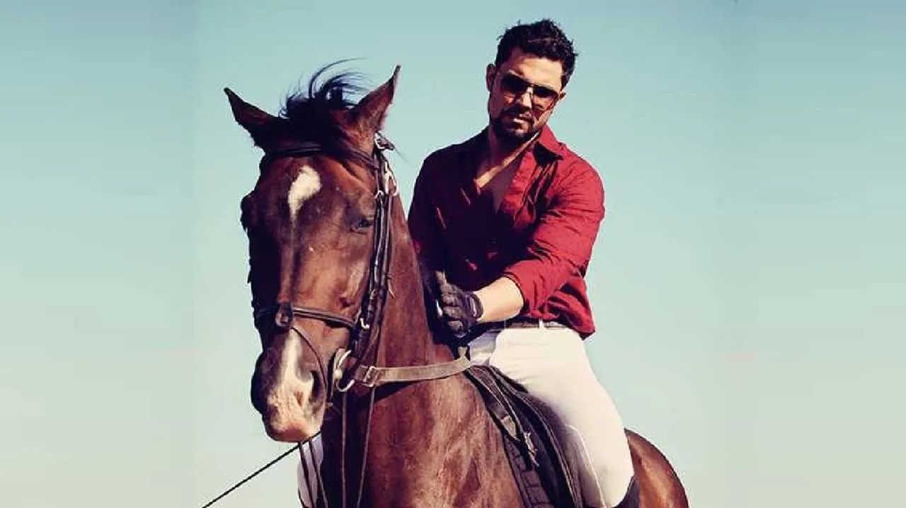 Randeep Hooda Faints While Horse Riding; Hospitalized