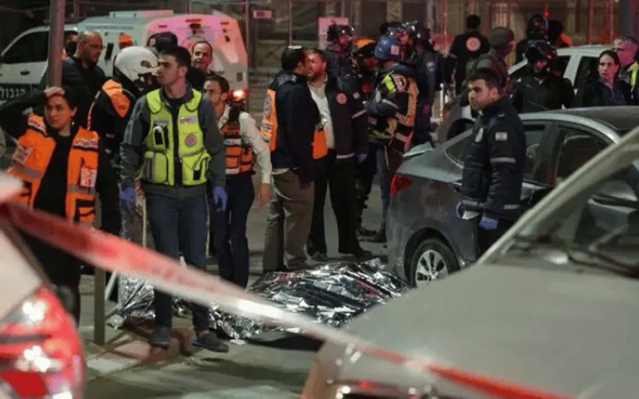 Jerusalem: 8 Killed, 10 Injured In Synagogue Shooting