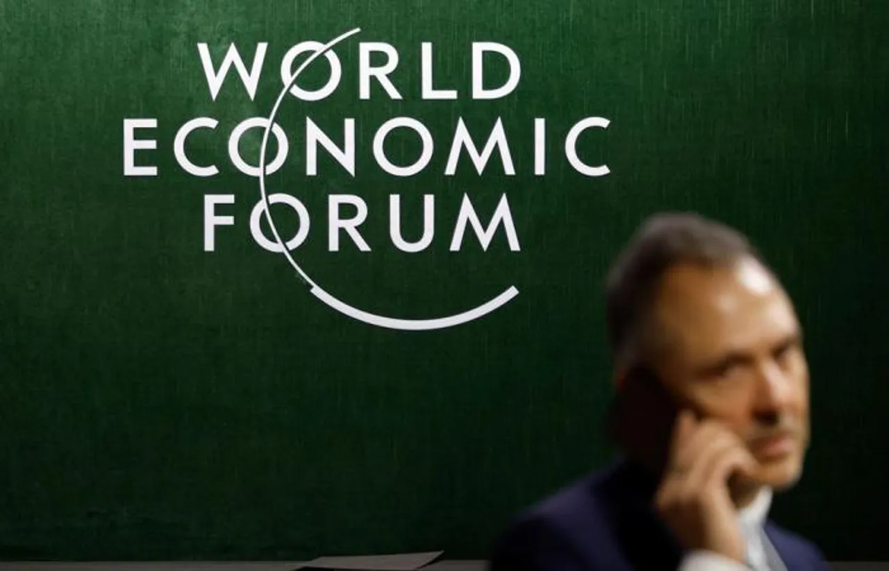 Global Recession 'Extremely Likely' In 2023: World Economic Forum Survey