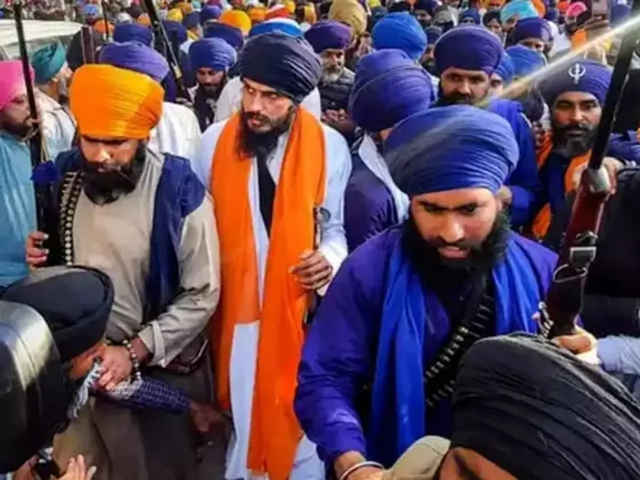 Radical Preacher Amritpal Singh Granted Parole For Oath-Taking