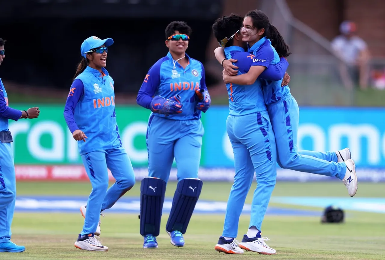Women’s T20 WC: India Defeats Ireland by 5 Runs, Enters Semifinals