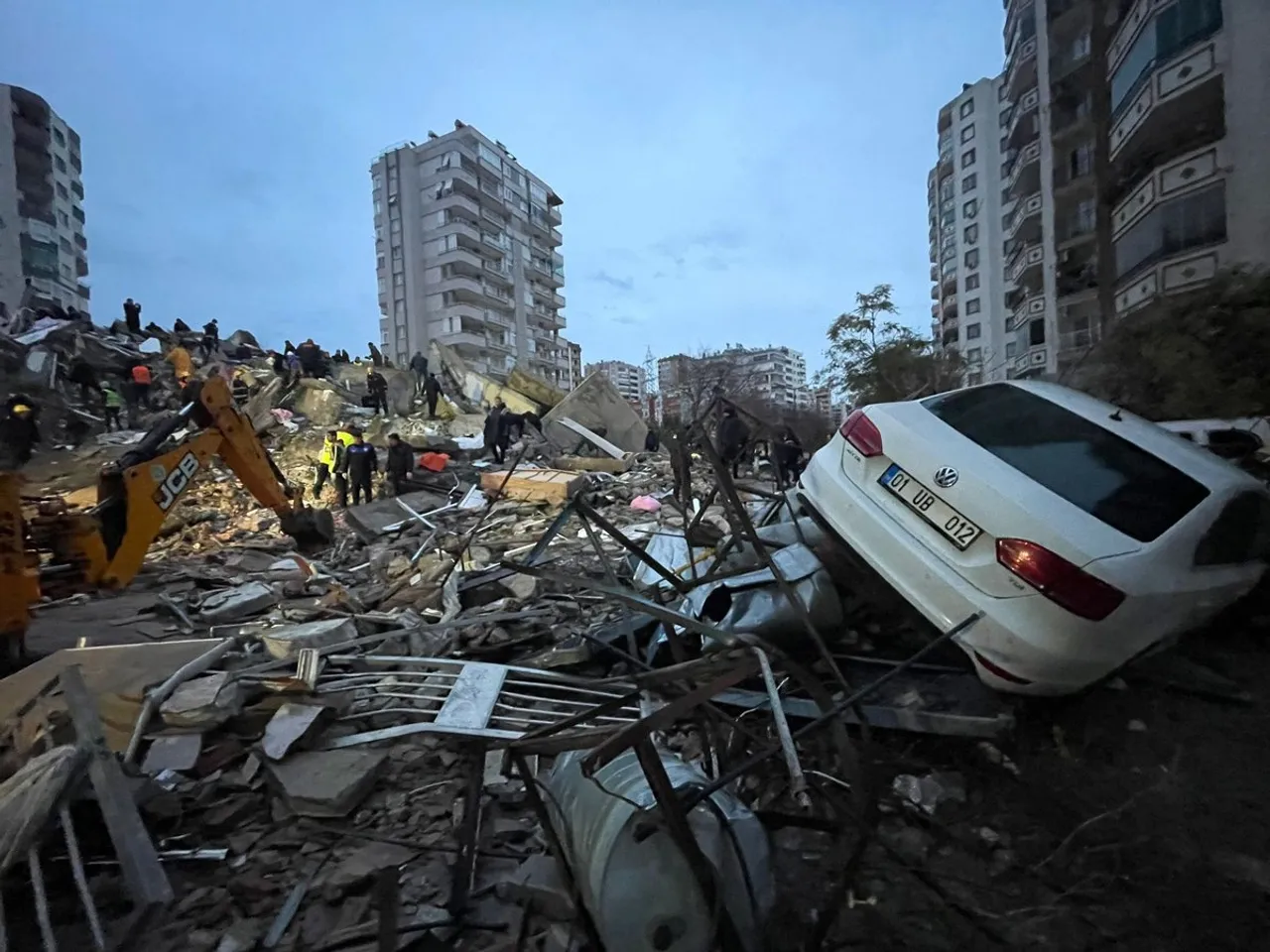 Turkey Earthquake: Over 600 Killed So Far, India to Dispatch Medical Teams