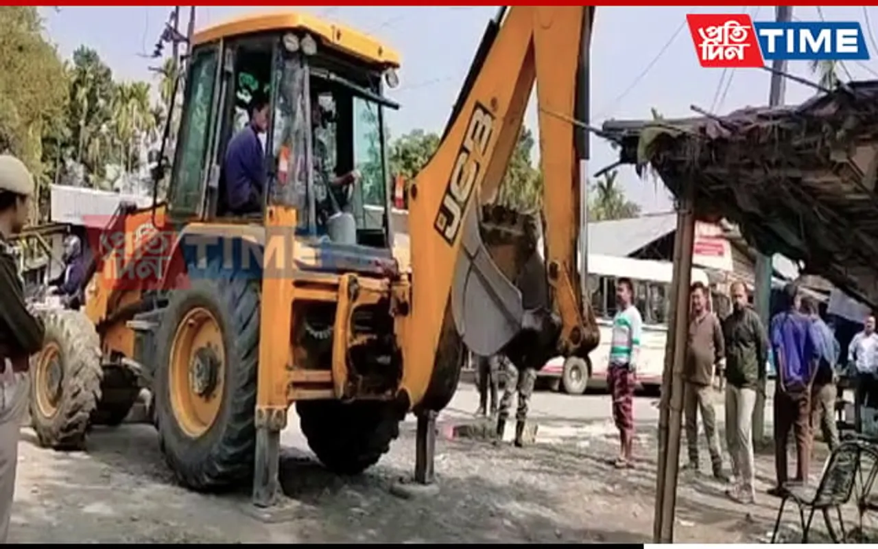 Assam: Sadiya Admin Launches Eviction Drive To Clear Roadside Reserve Lands
