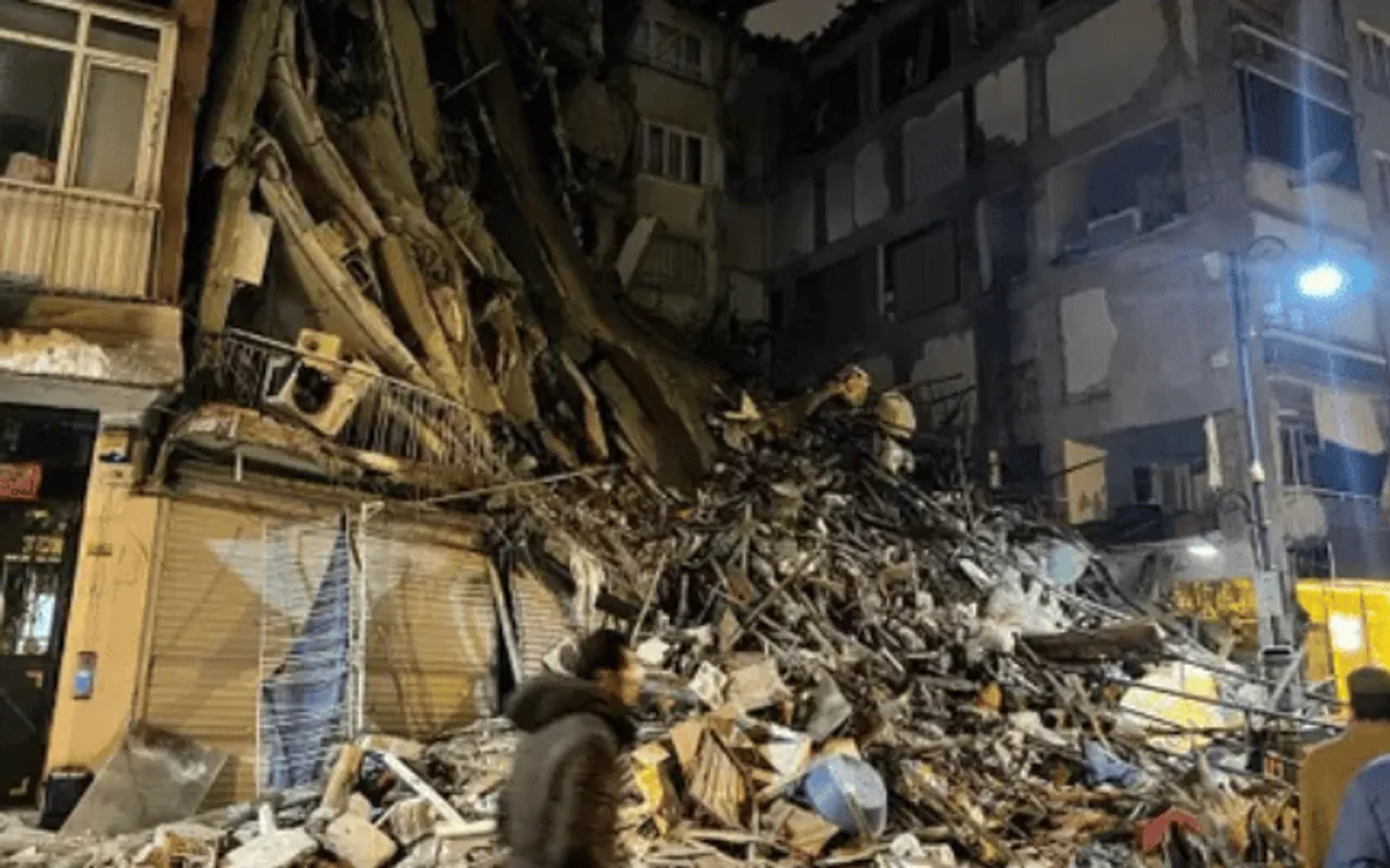 Turkey Earthquake: Death Toll Rises To Over 300, Many Feared Trapped