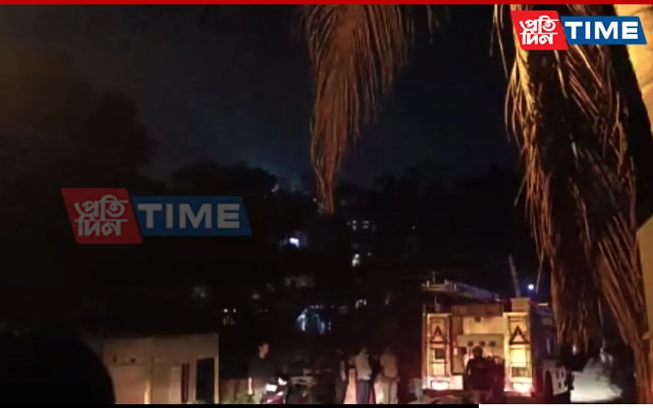 Massive Fire Breaks Out in Bamunimaidan