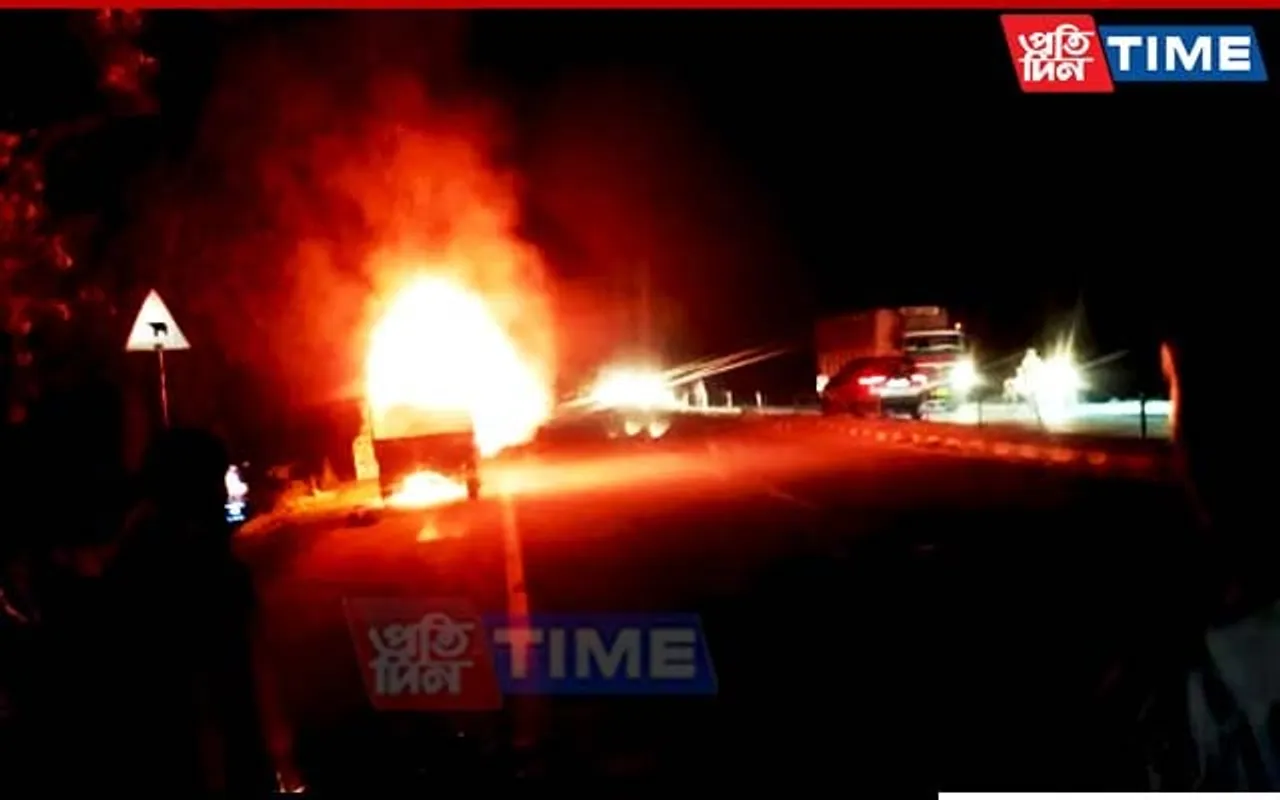 Assam: Driver Has Narrow Escape as Car Catches Fire In Jagiroad