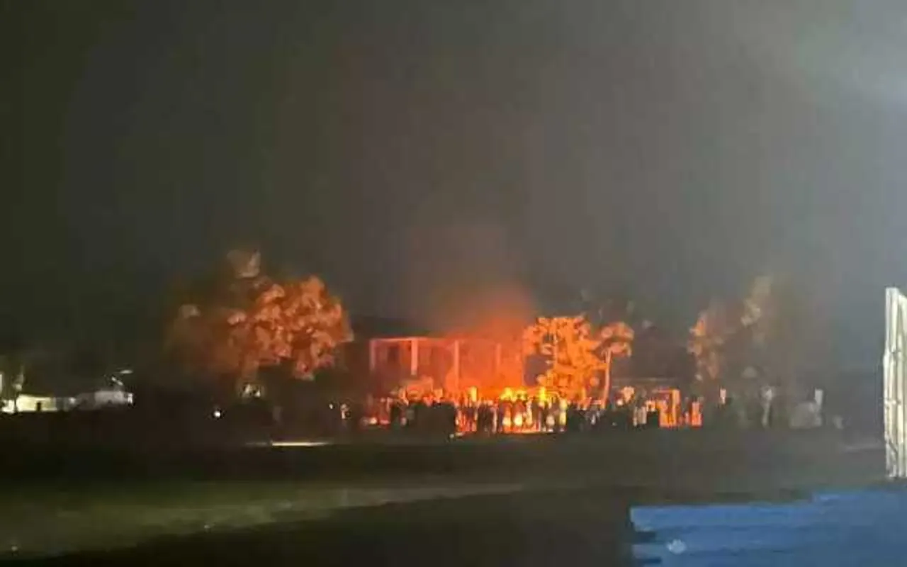 Manipur: Unruly Mob Sets Ablaze CM's Event Venue To Protest Eviction Drive