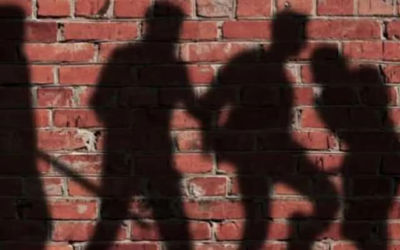 Assam: Youth Survives Murder Attempt In Sualkuchi, Admitted To GMCH