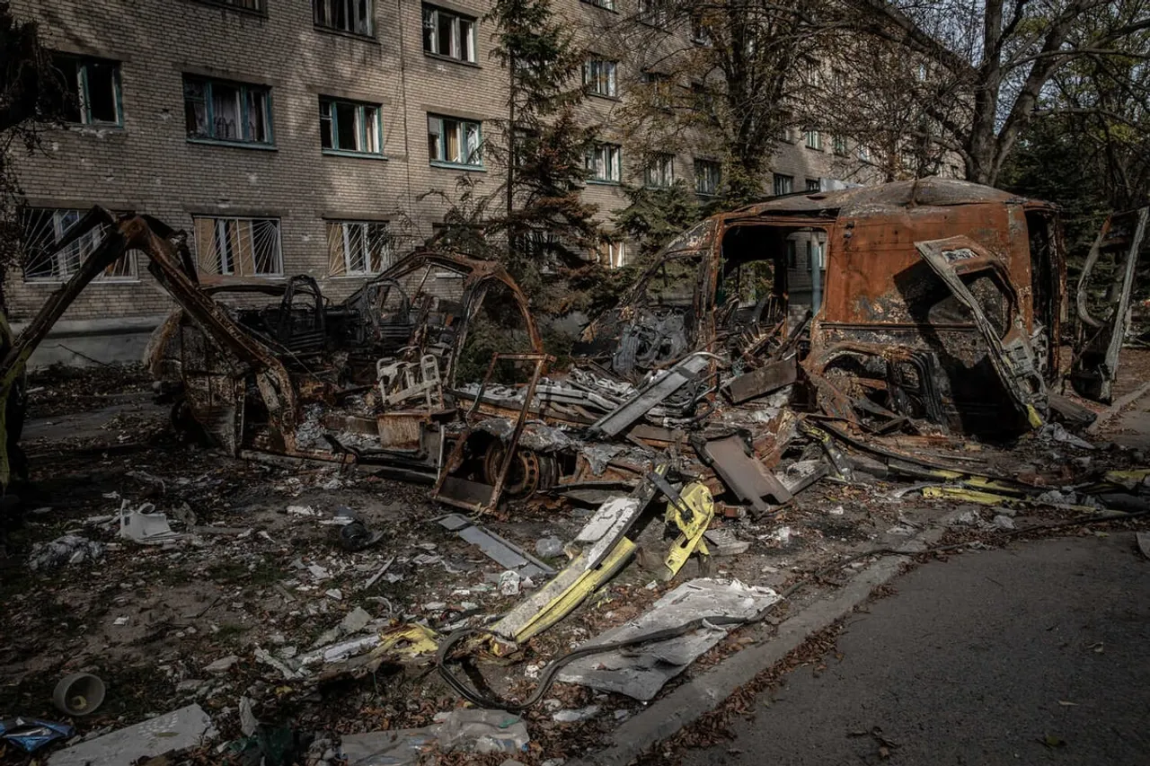 8 Killed After Russian Missile Attack on Eastern Ukraine