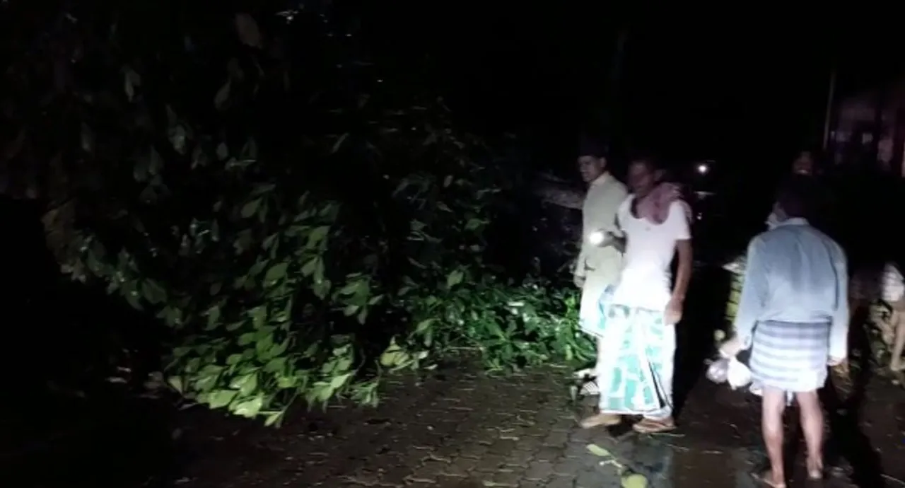 Assam: Journos Get Stuck Due to Hailstorms in Goroimari