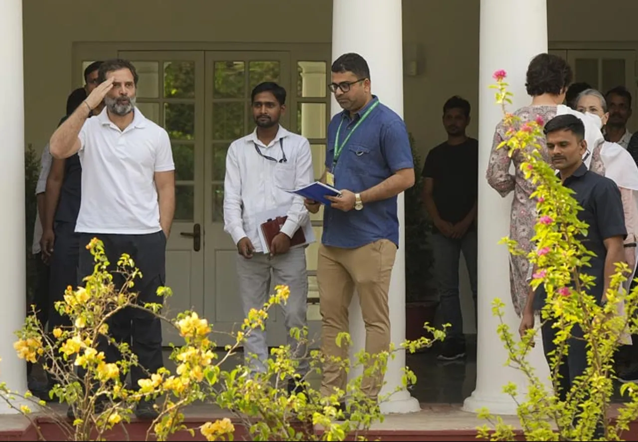 Rahul Gandhi Vacates Official Bungalow, Says ‘Paying Price for Speaking Truth’