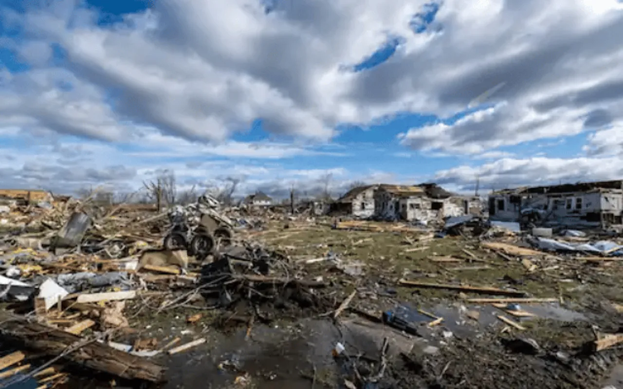 Death Toll In US Tornadoes Rises To 32