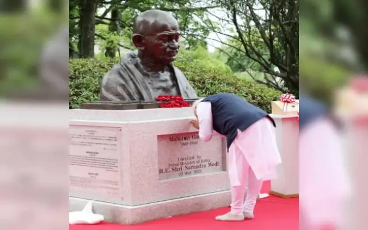 PM Modi Unveils Mahatma Gandhi's Bust In Hiroshima
