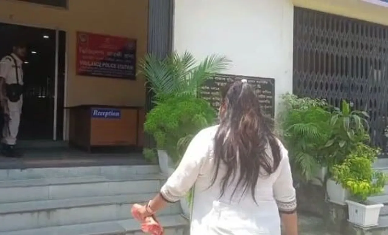 SCERT Scam: Several Journalists, RTI Workers Arrive at CM Vigilance Office