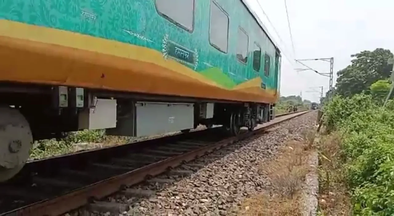 Train Engine Delinks from Bogies in Assam’s Kokrajhar