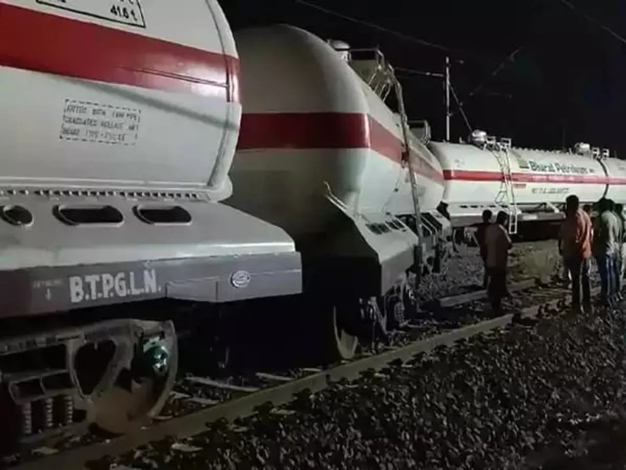 Two LPG Rakes of Goods Train Derail in Madhya Pradesh