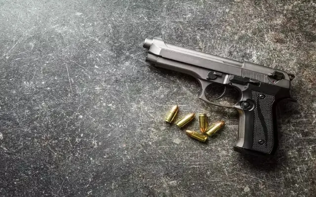 Assam: Kamrup Police Intercepts Bus, Seizes Pistol; Driver, Co-Pilot Held
