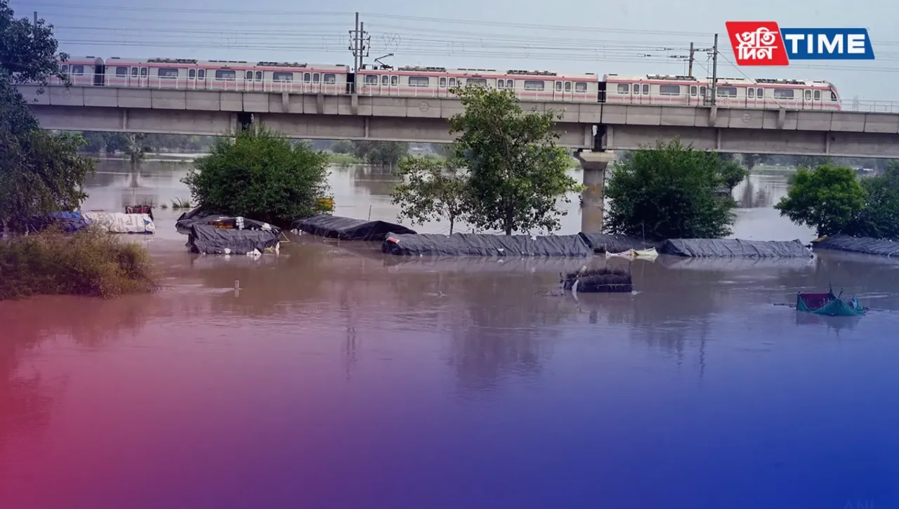 Delhi Flood: Delhi Faces Unprecedented Flood Crisis as Yamuna River Breaks 45-Year Record