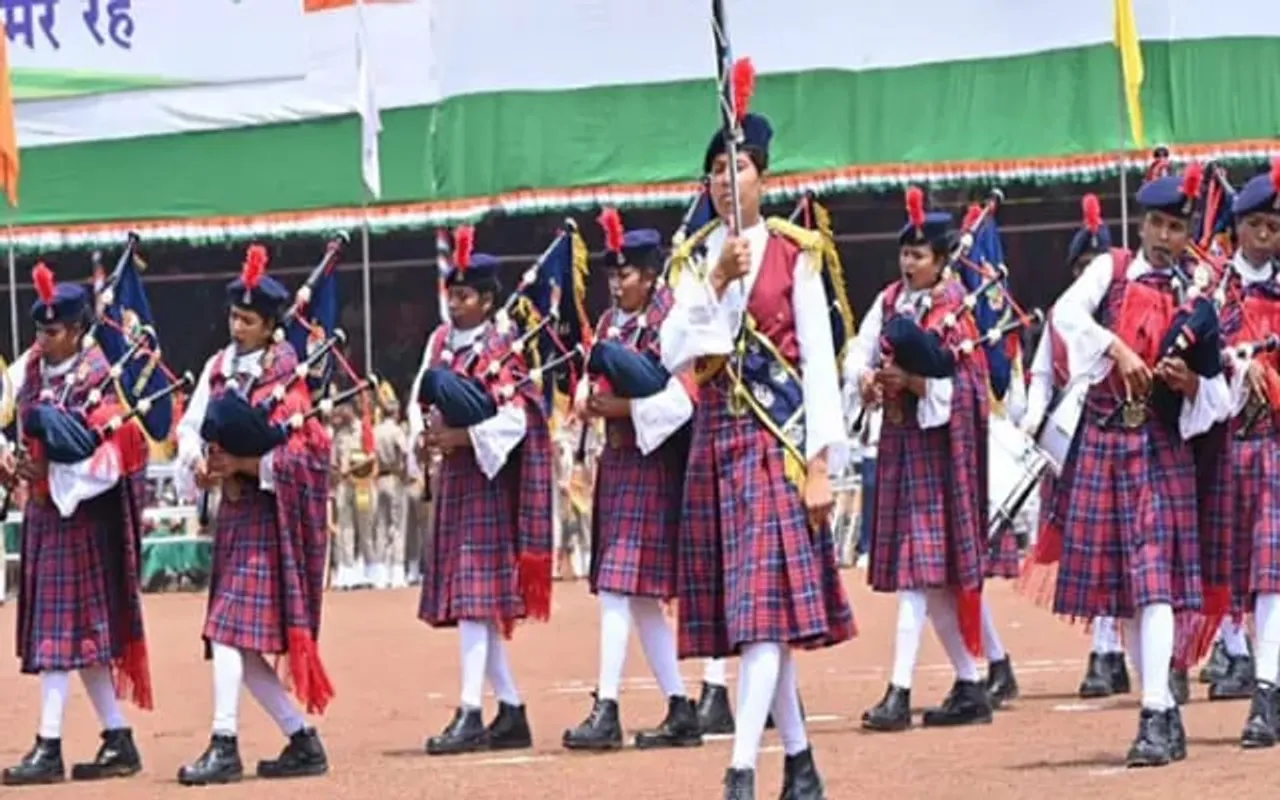 On I-Day, Women's Bagpiper Band Plays For First Time In Chhattisgarh
