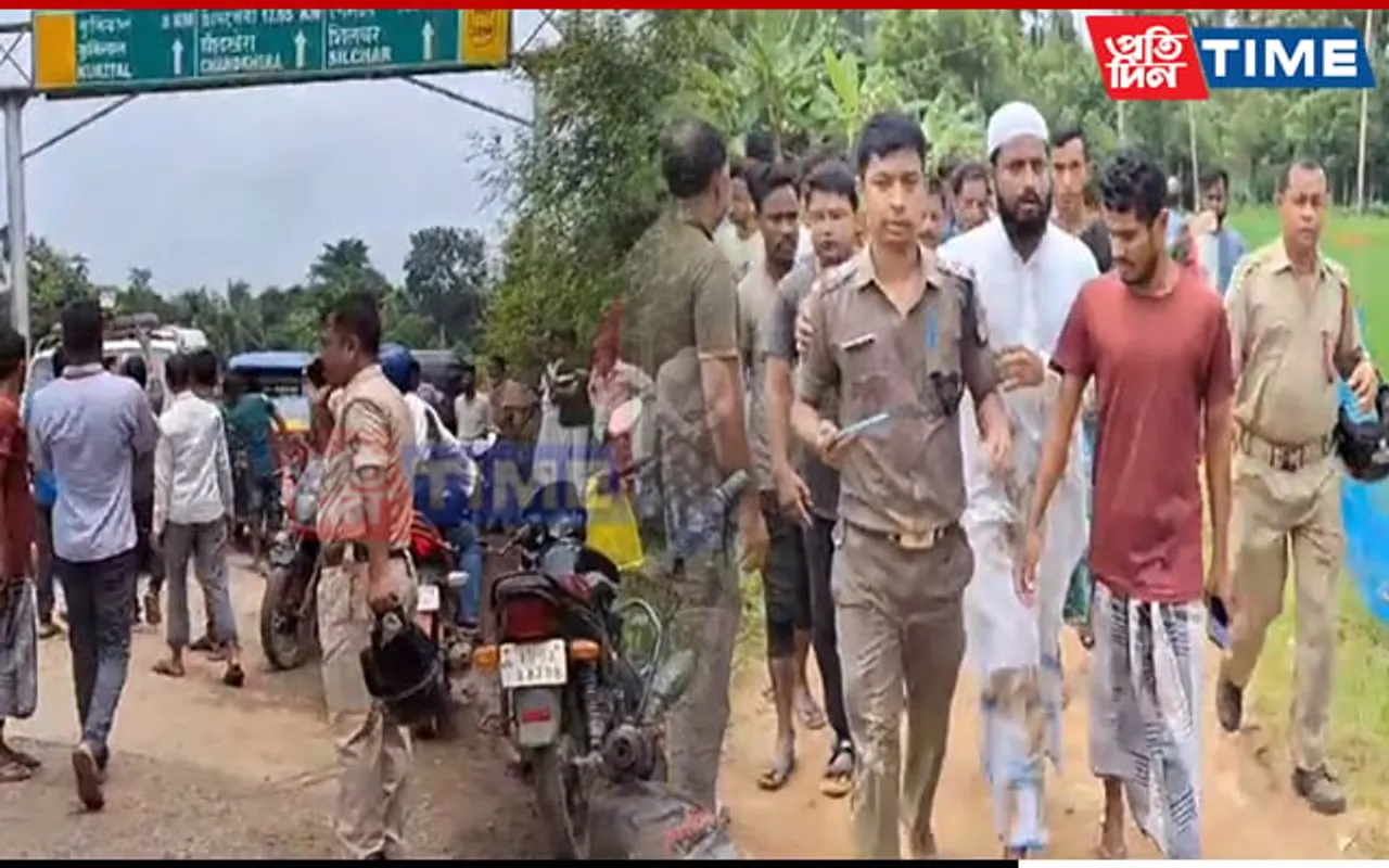 Clashes Erupt at Assam-Tripura Border; Cops, Locals Attacked by Smugglers