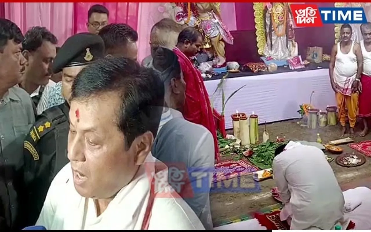 Sarbananda Sonowal Seeks Goddess Durga's Blessings; Prays for People's Welfare