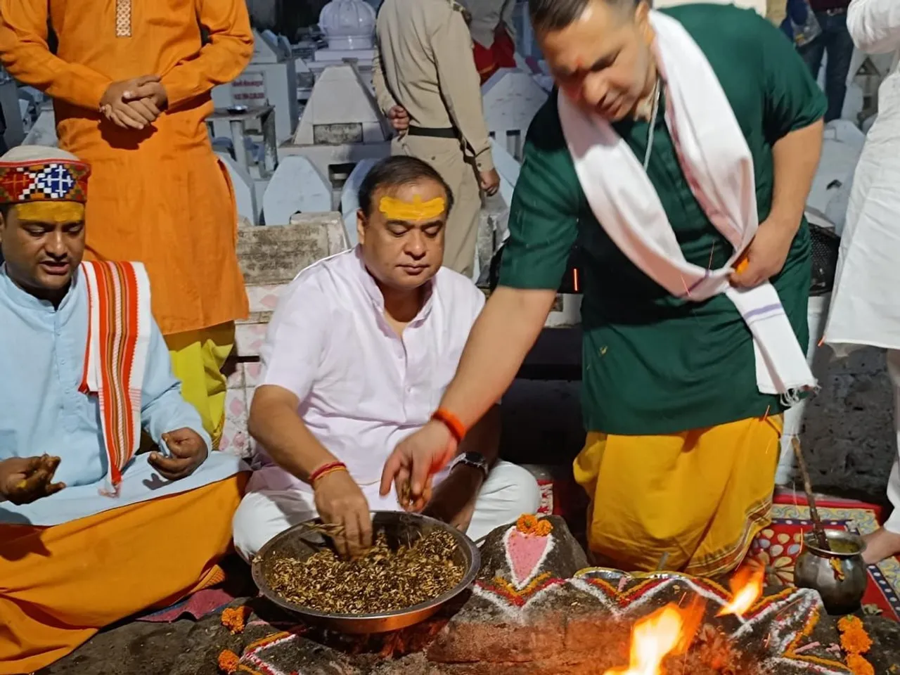 Assam CM Performs Puja on Last Day of ‘Pitru Paksha’ in Haridwar