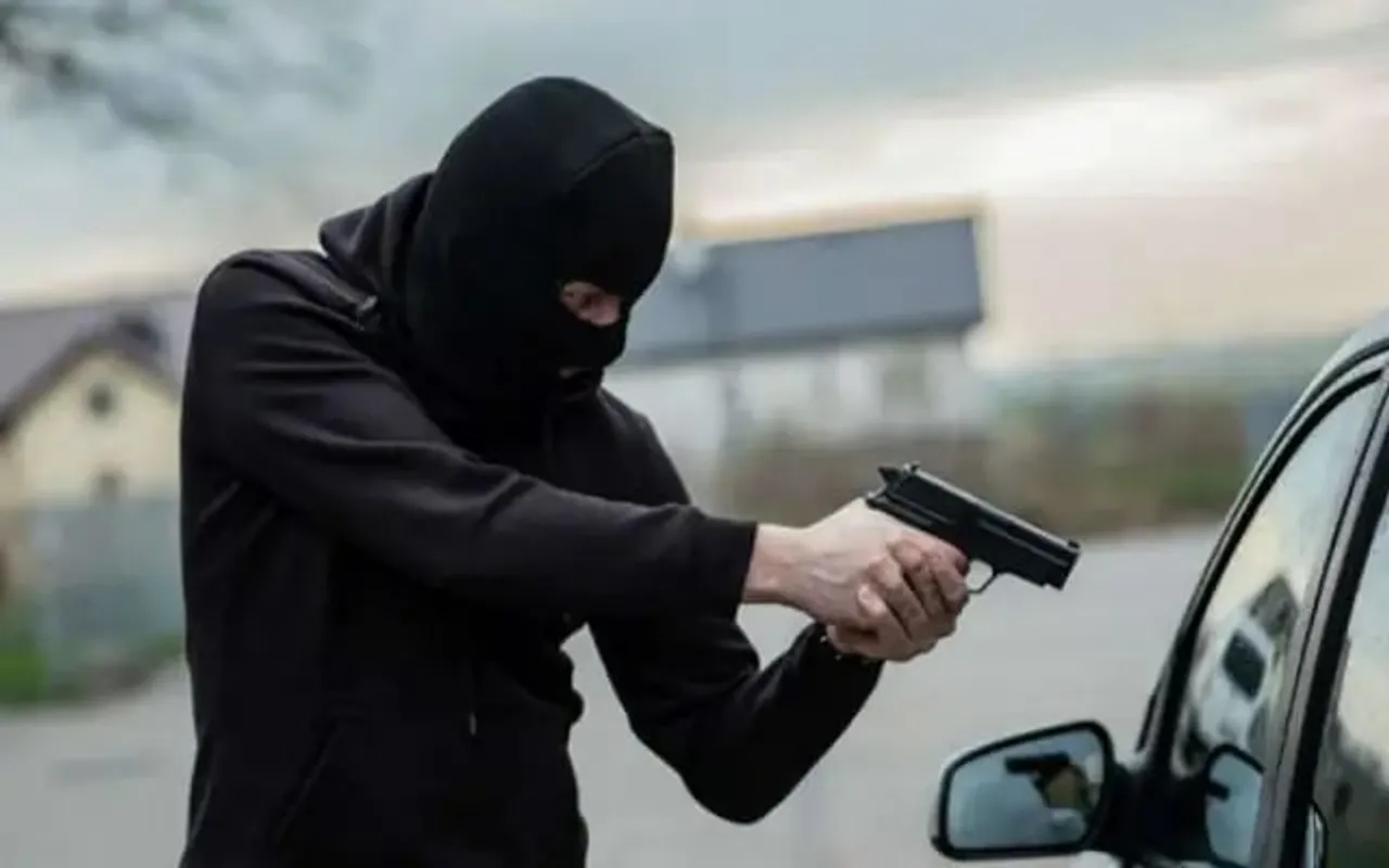 Guwahati: Miscreants Brandish Firearm To Intimidate Businessman