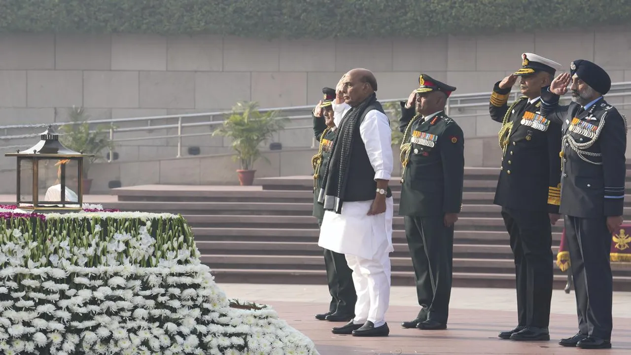 Nation Pays Tribute to 1971 War Heroes on Vijay Diwas