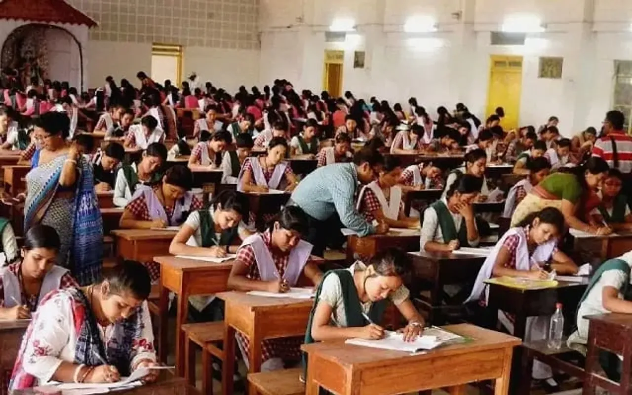 CBSE Clarifies Stance On Open Book Examination