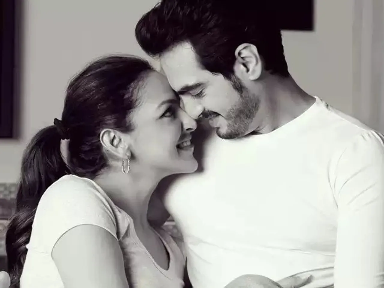 "I Could Not Stroll Around in Shorts After Marriage": Esha Reveals in Her Book