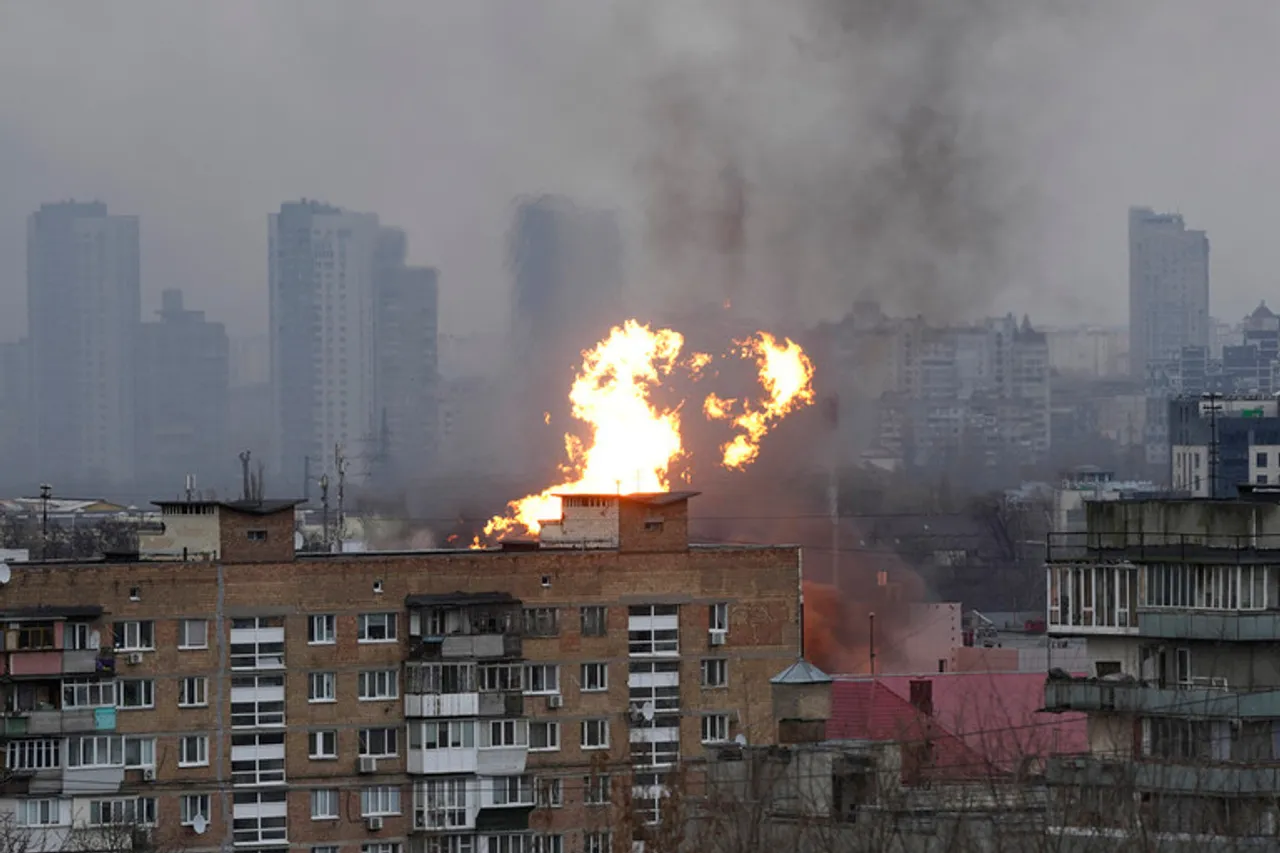 Russian Onslaught Continues: Dozens Injured as Massive Missile Barrage Hits Kyiv